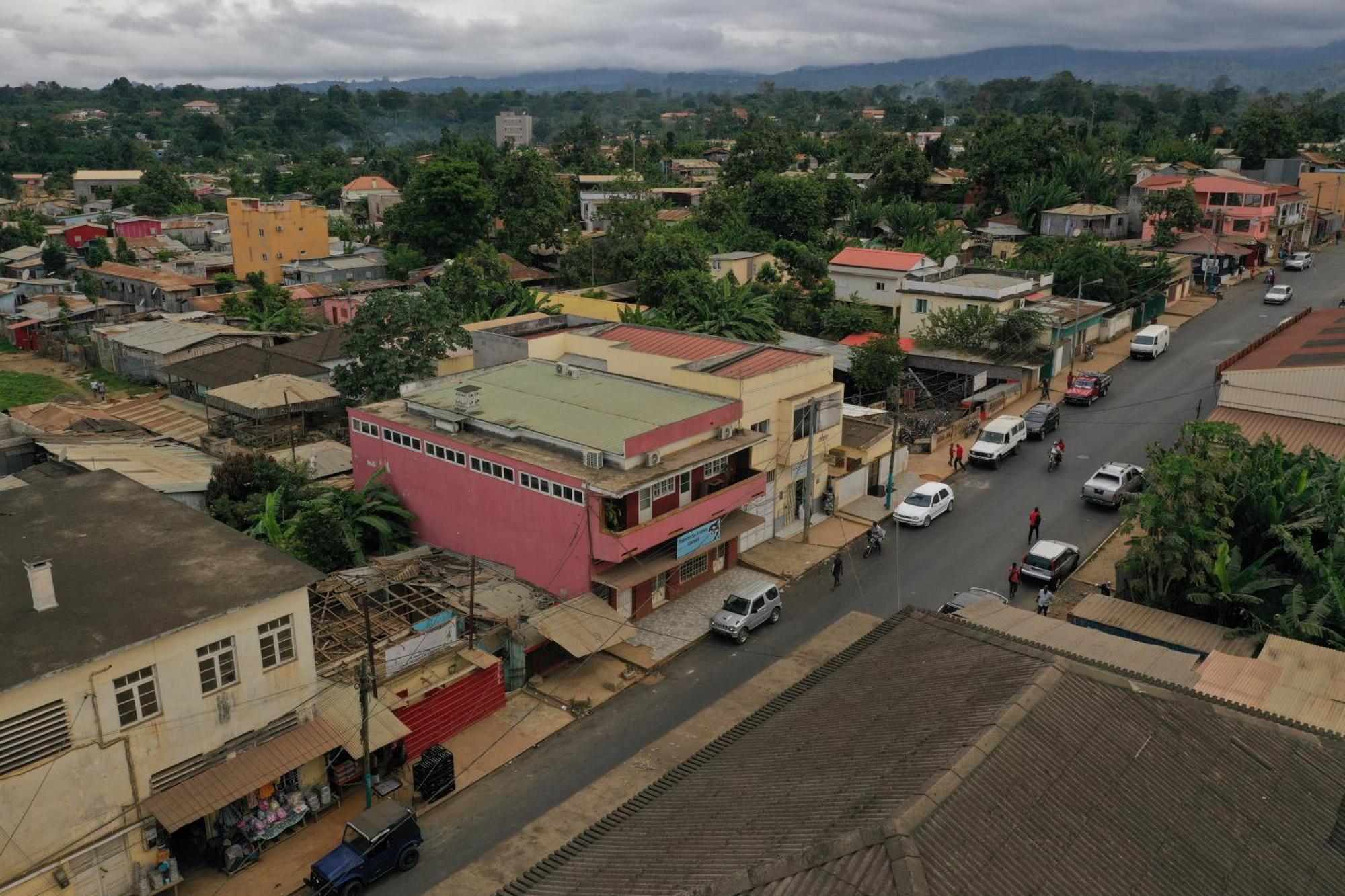 Residencial Avenida Geovanni Sao Tome Luaran gambar